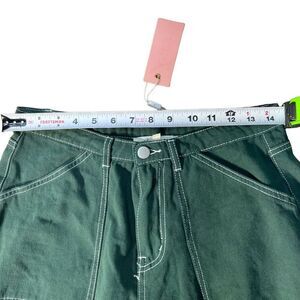 Miss Lola Woman's Green Mid Rise Wide Leg Cargo Pants Size Medium